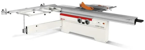 SCM Pyörösaha, SI 300 NOVA kallistettavalla terällä ja rullapöydällä.